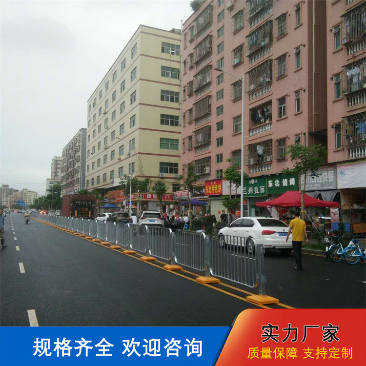 港式路中护栏 全焊接结构 耐盐雾 机非分流 厂家直供