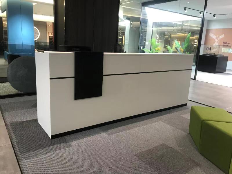 现代接待前台设计定制 鸿泰名办公家具生产批发