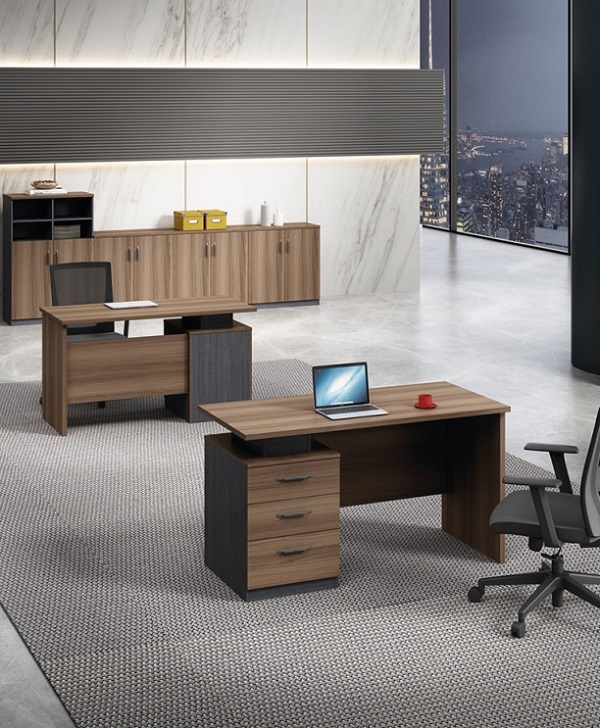 简约现代办公台桌 鸿泰名班台老板桌椅定制